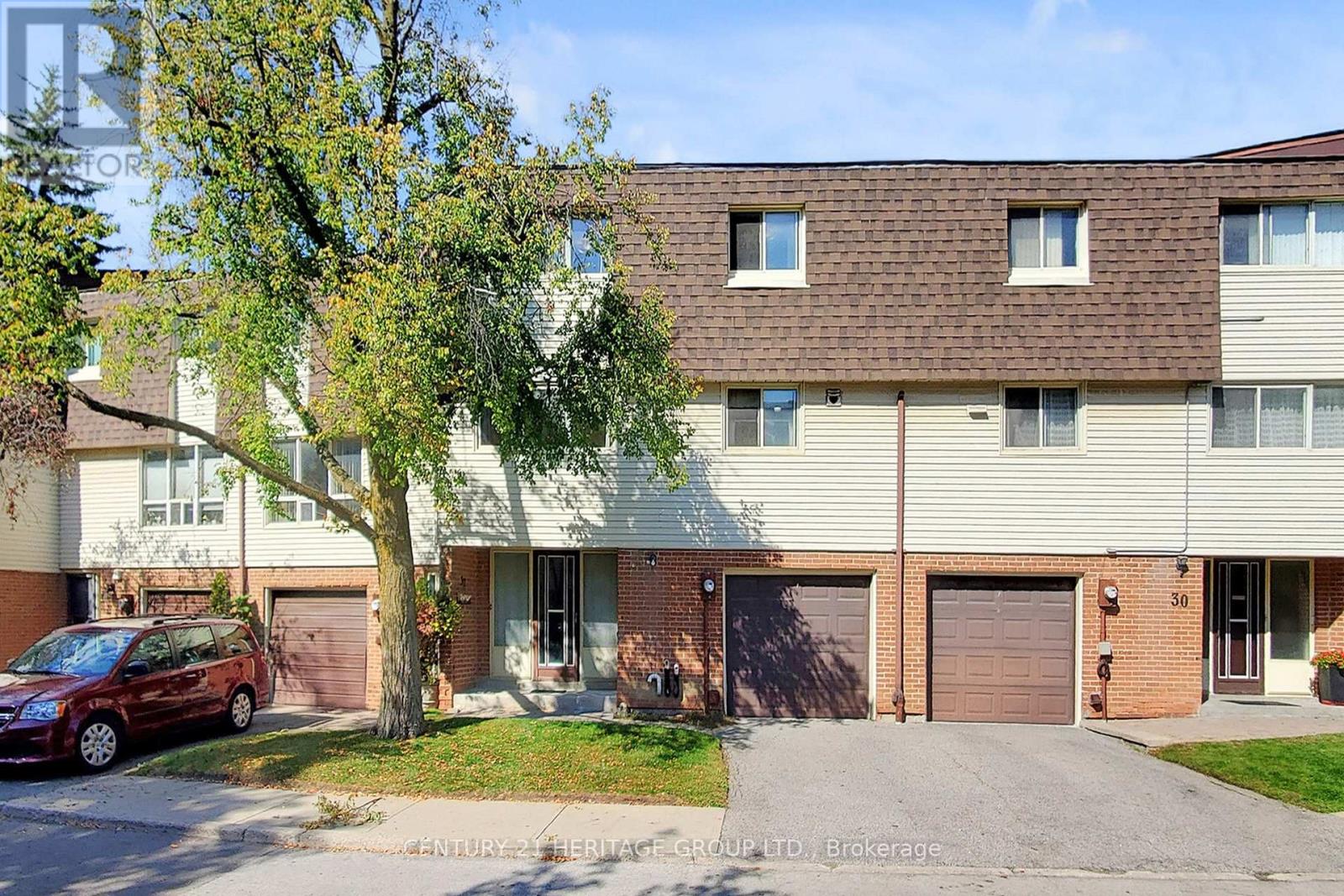 32 Jenny Wrenway, Toronto, Ontario  M2H 2Y9 - Photo 2 - C12576436