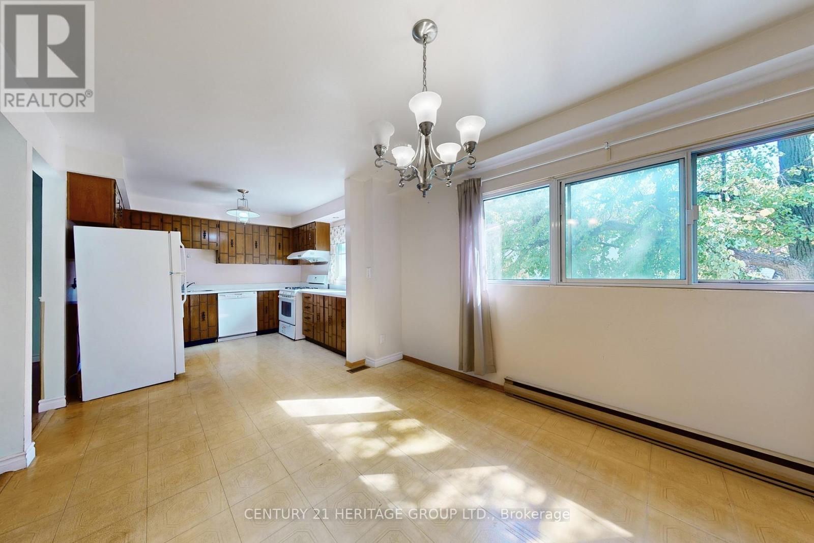 32 Jenny Wrenway, Toronto, Ontario  M2H 2Y9 - Photo 11 - C12576436