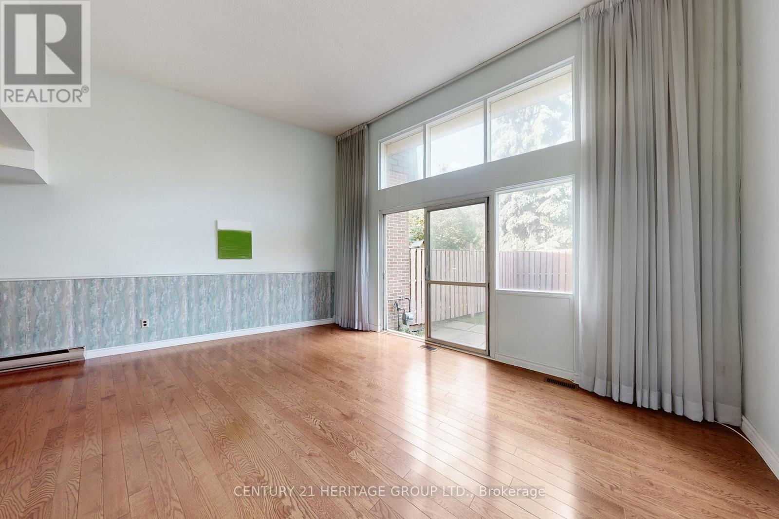 32 Jenny Wrenway, Toronto, Ontario  M2H 2Y9 - Photo 5 - C12576436