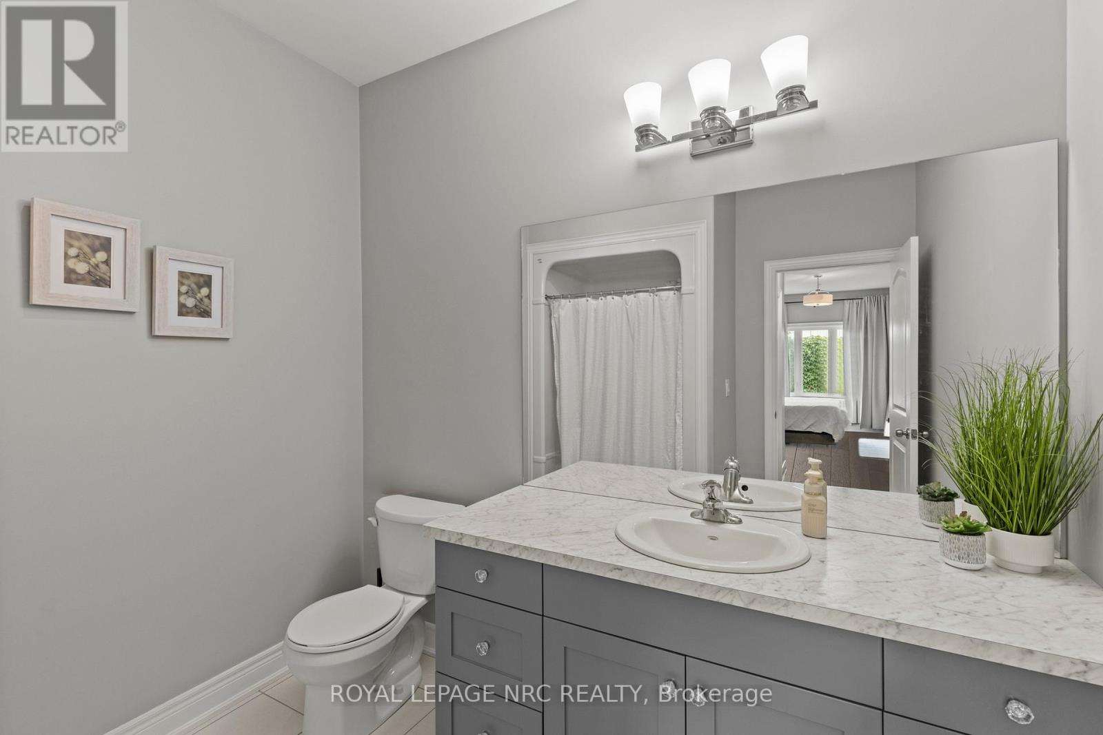 30 Blossom Common, St. Catharines, Ontario  L2M 0B3 - Photo 18 - X12574496