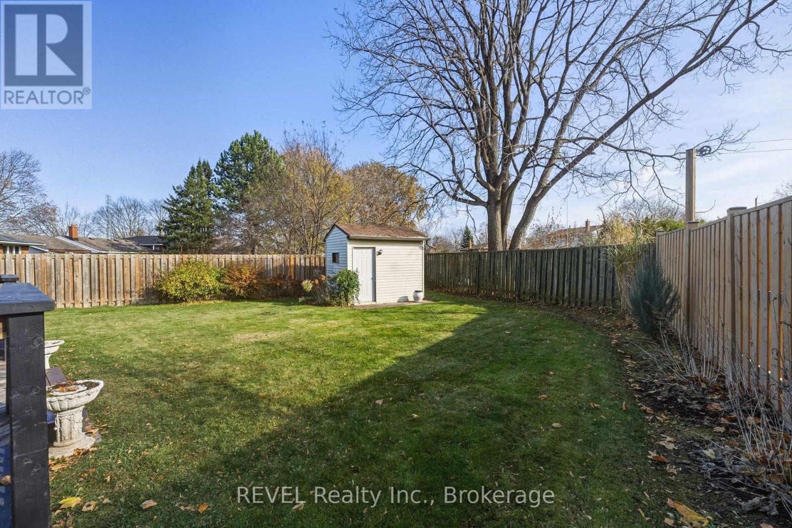 20 Bishops Road, St. Catharines, Ontario  L2M 1T9 - Photo 40 - X12577534