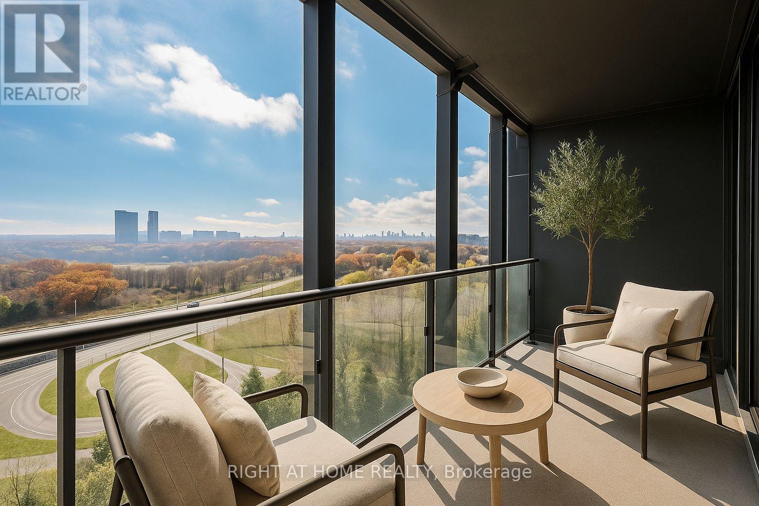 914 - 1 QUARRINGTON LANE, Toronto, Ontario