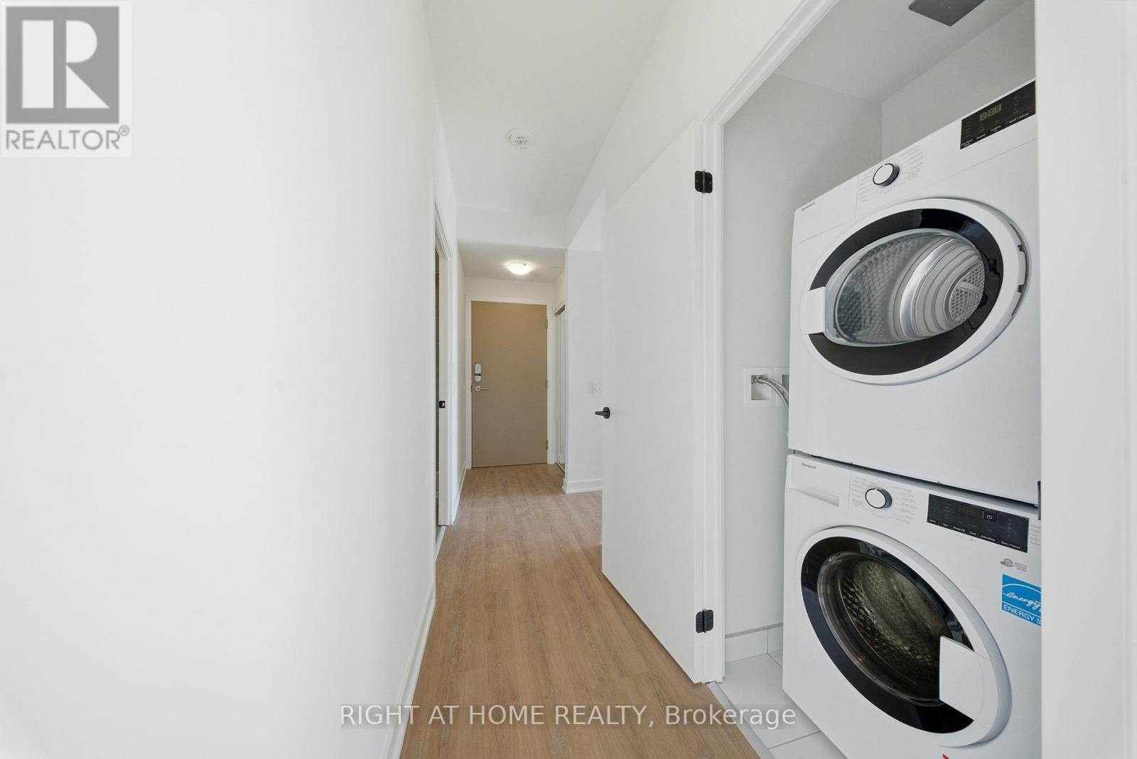 914 - 1 Quarrington Lane, Toronto, Ontario  M3C 0S4 - Photo 13 - C12577510