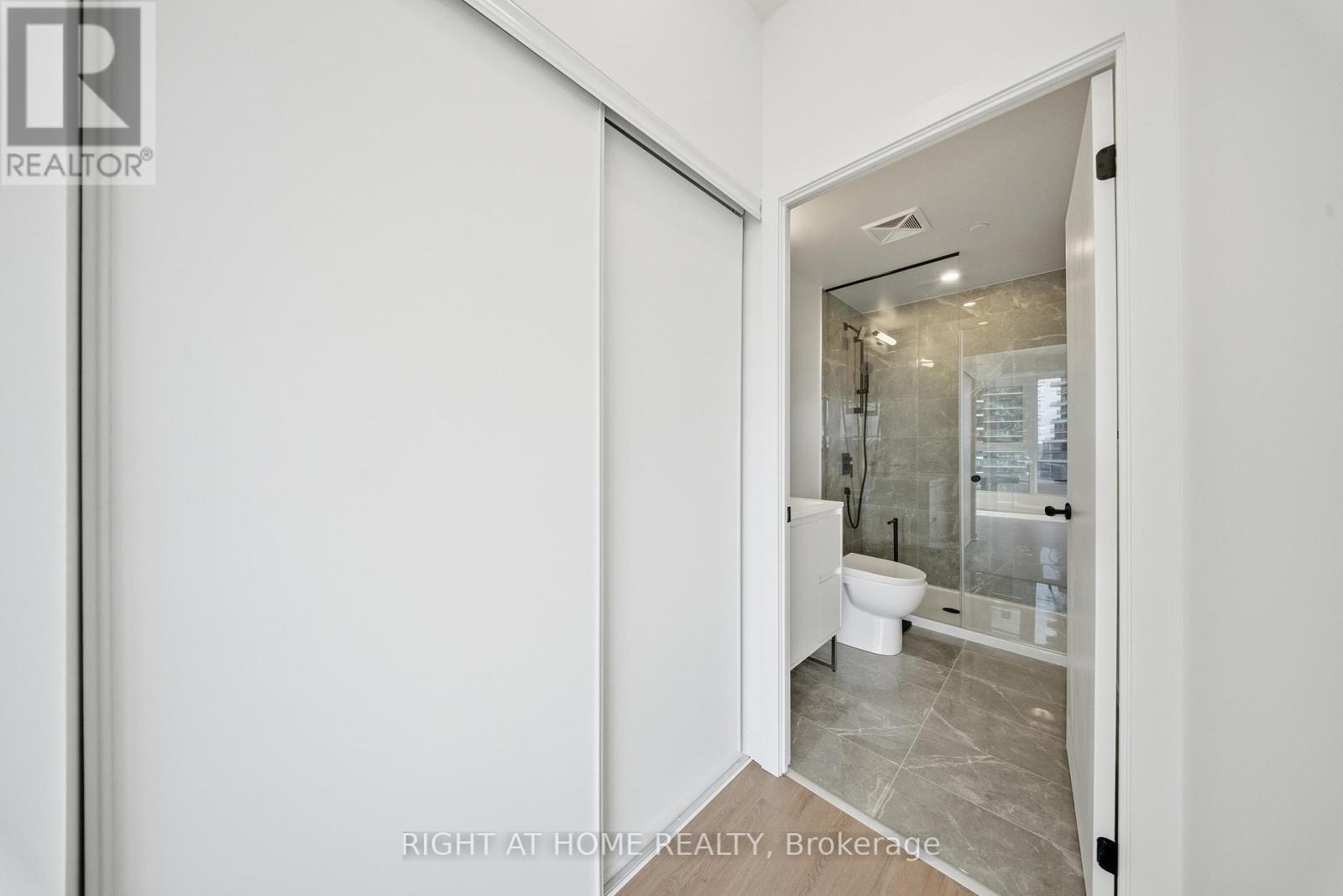 914 - 1 Quarrington Lane, Toronto, Ontario  M3C 0S4 - Photo 14 - C12577510