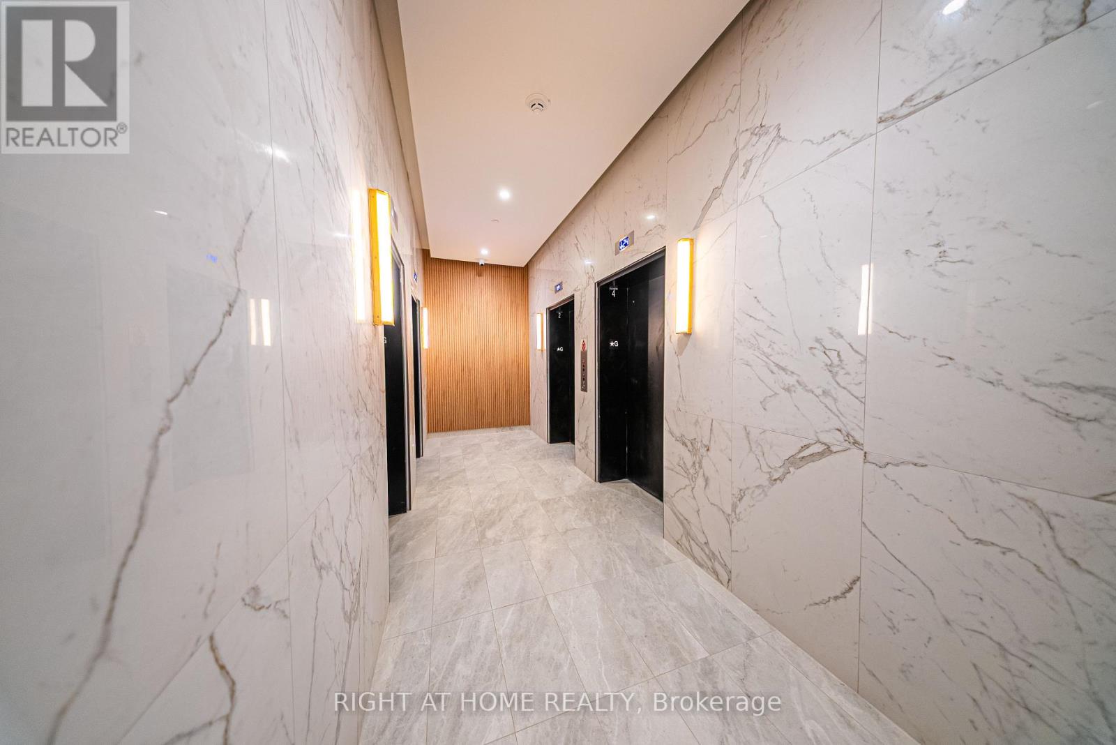 914 - 1 Quarrington Lane, Toronto, Ontario  M3C 0S4 - Photo 5 - C12577510