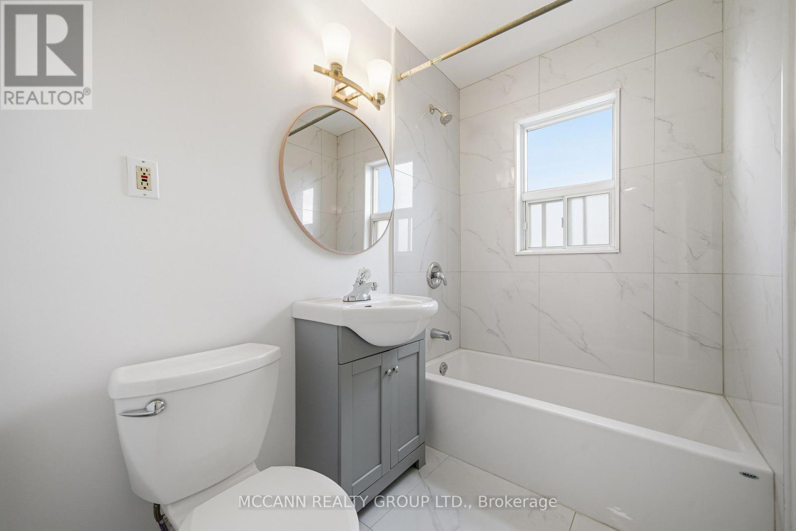 Mn&2nd - 496 Northcliffe Boulevard, Toronto, Ontario  M6E 3L5 - Photo 19 - C12577518