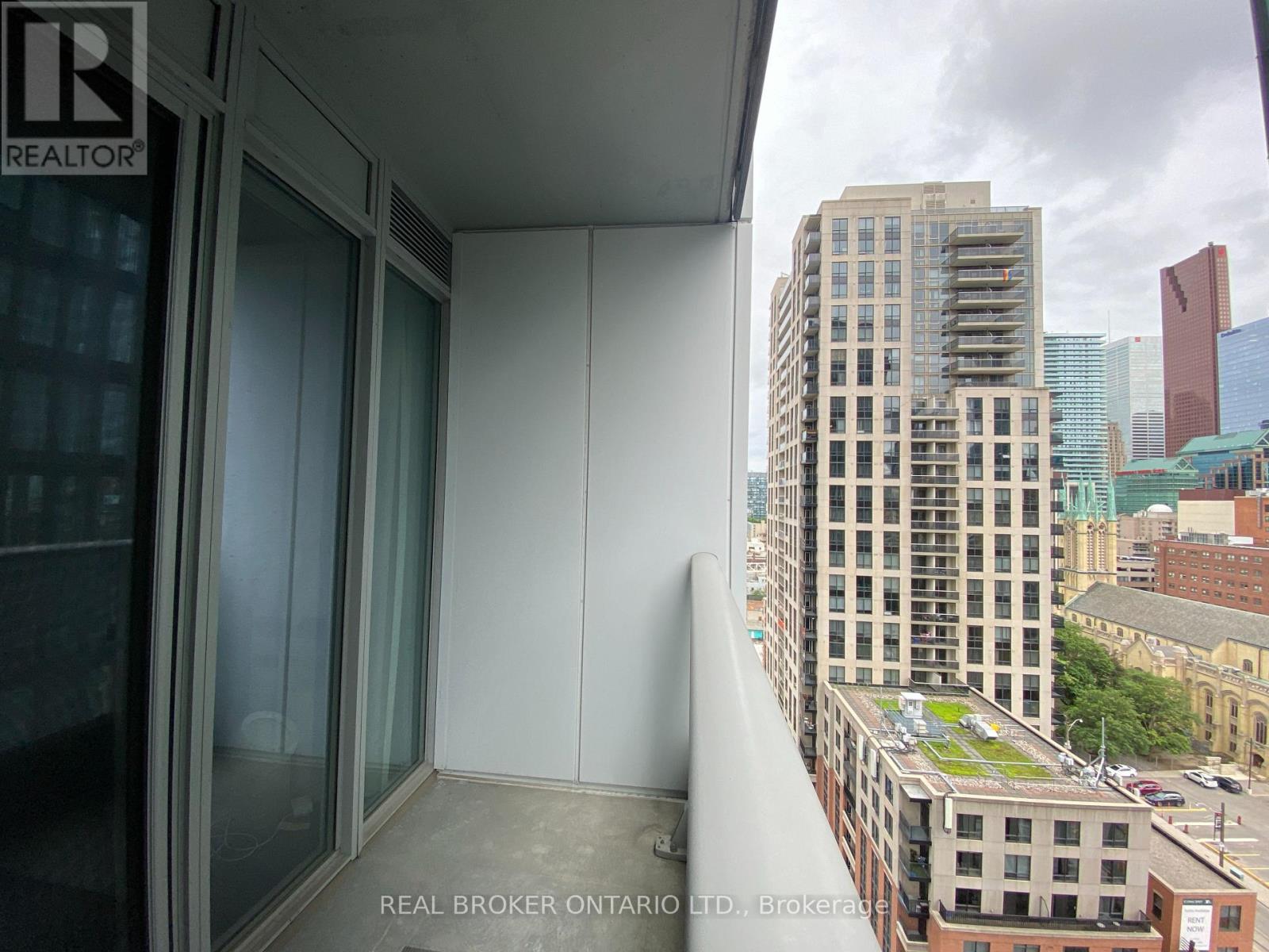 1607 - 68 Shuter Street, Toronto, Ontario  M5B 1B4 - Photo 11 - C12577522