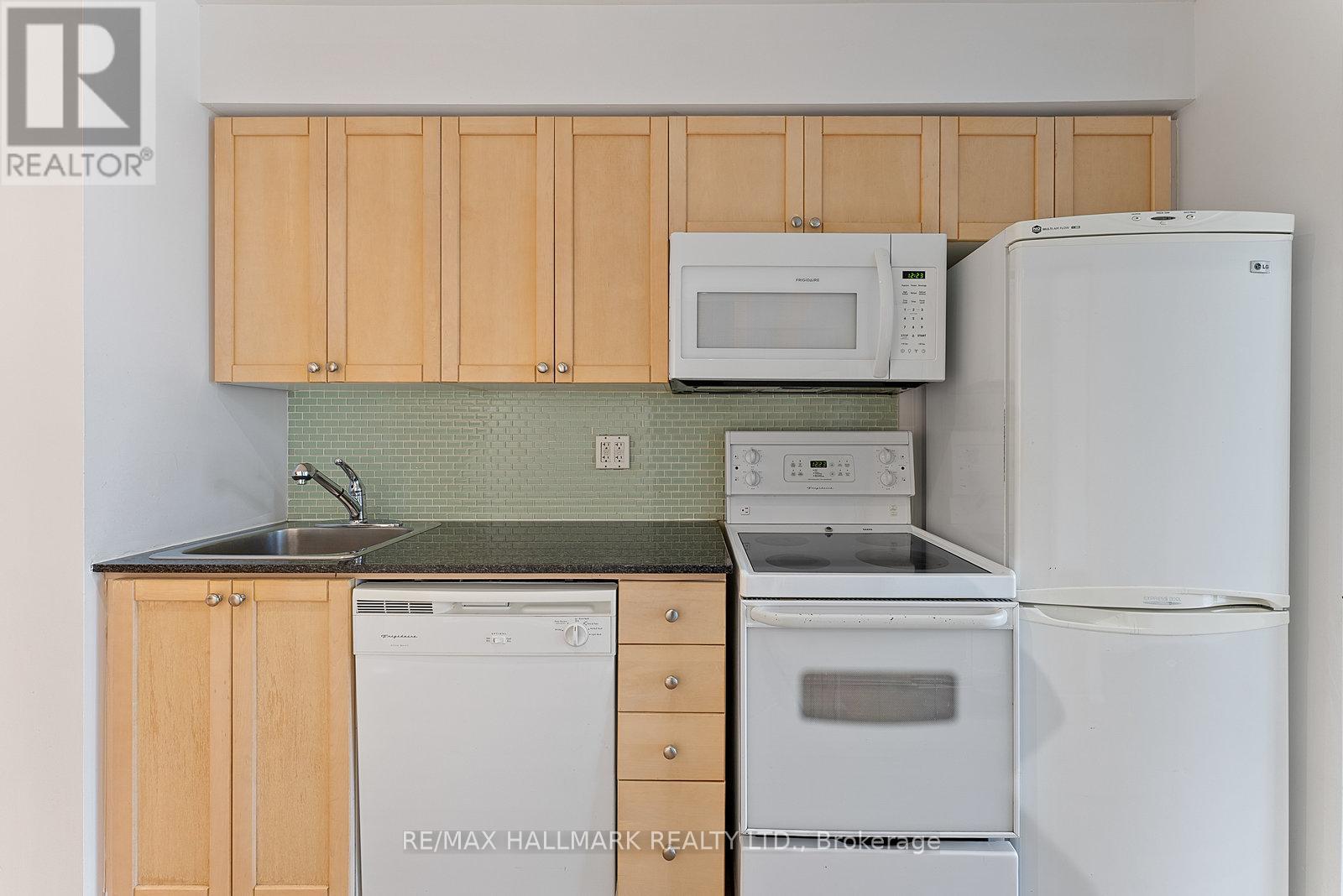 902 - 50 Lynn Williams Street, Toronto, Ontario  M6K 3R9 - Photo 15 - C12577528