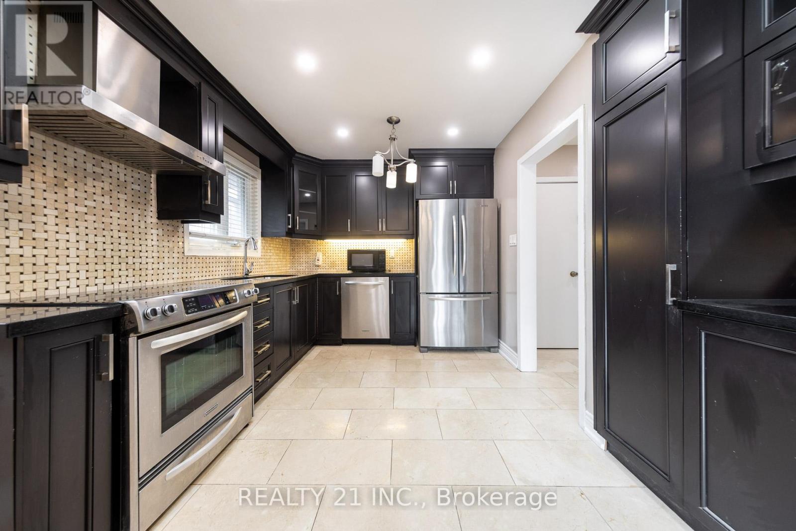 2 Chancery Lane, Toronto, Ontario  M1E 1M7 - Photo 8 - E12577480