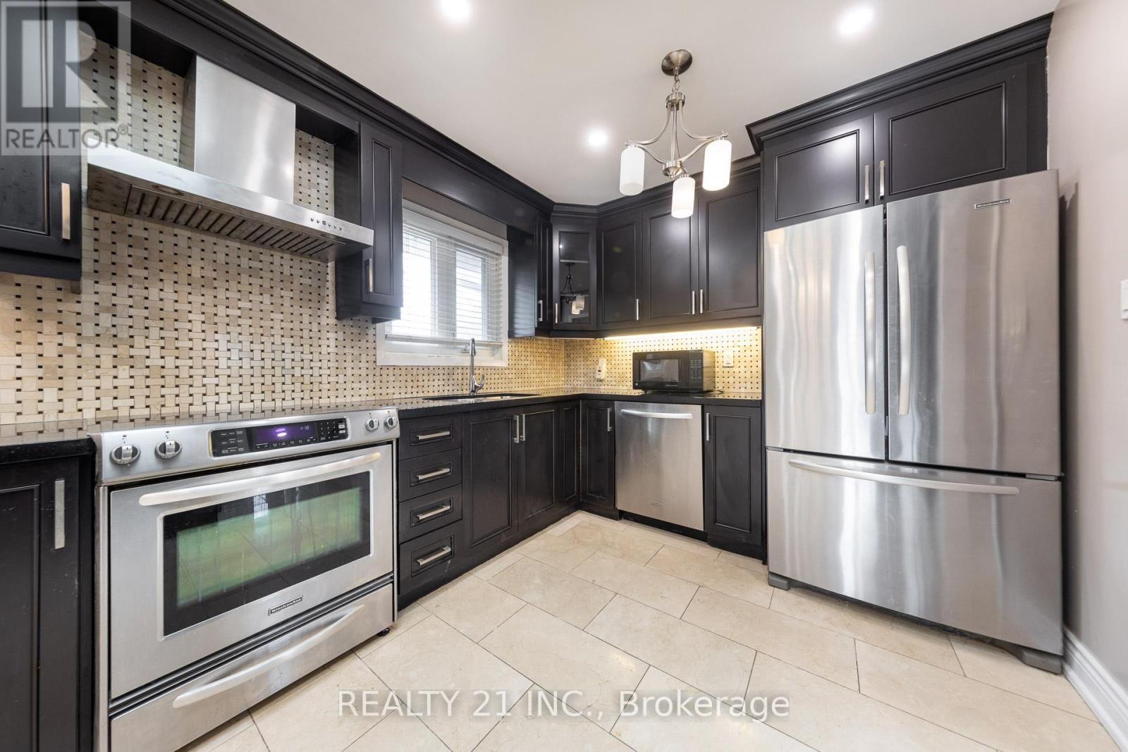 2 Chancery Lane, Toronto, Ontario  M1E 1M7 - Photo 9 - E12577480