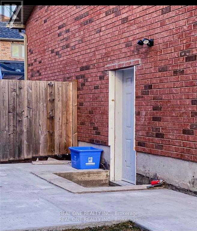 Bsement - 157 Waller Street, Whitby, Ontario  L1R 2P7 - Photo 2 - E12577482