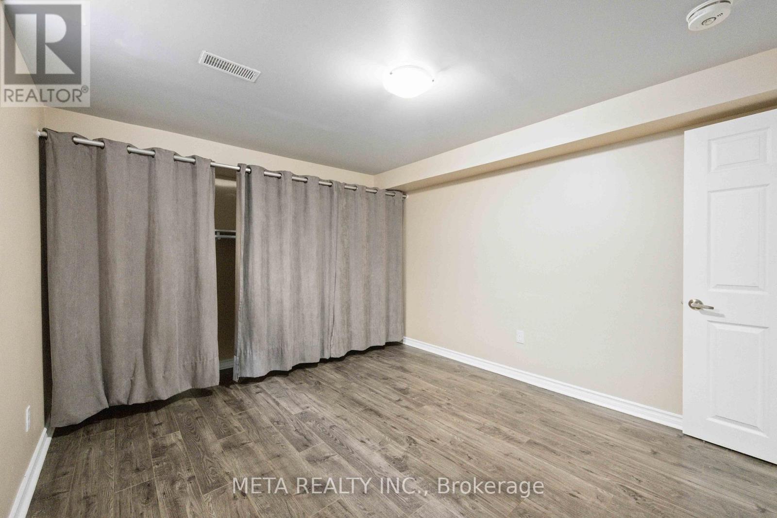 (Bsmt) - 220 Bassett Boulevard, Whitby, Ontario  L1R 1G3 - Photo 13 - E12577488