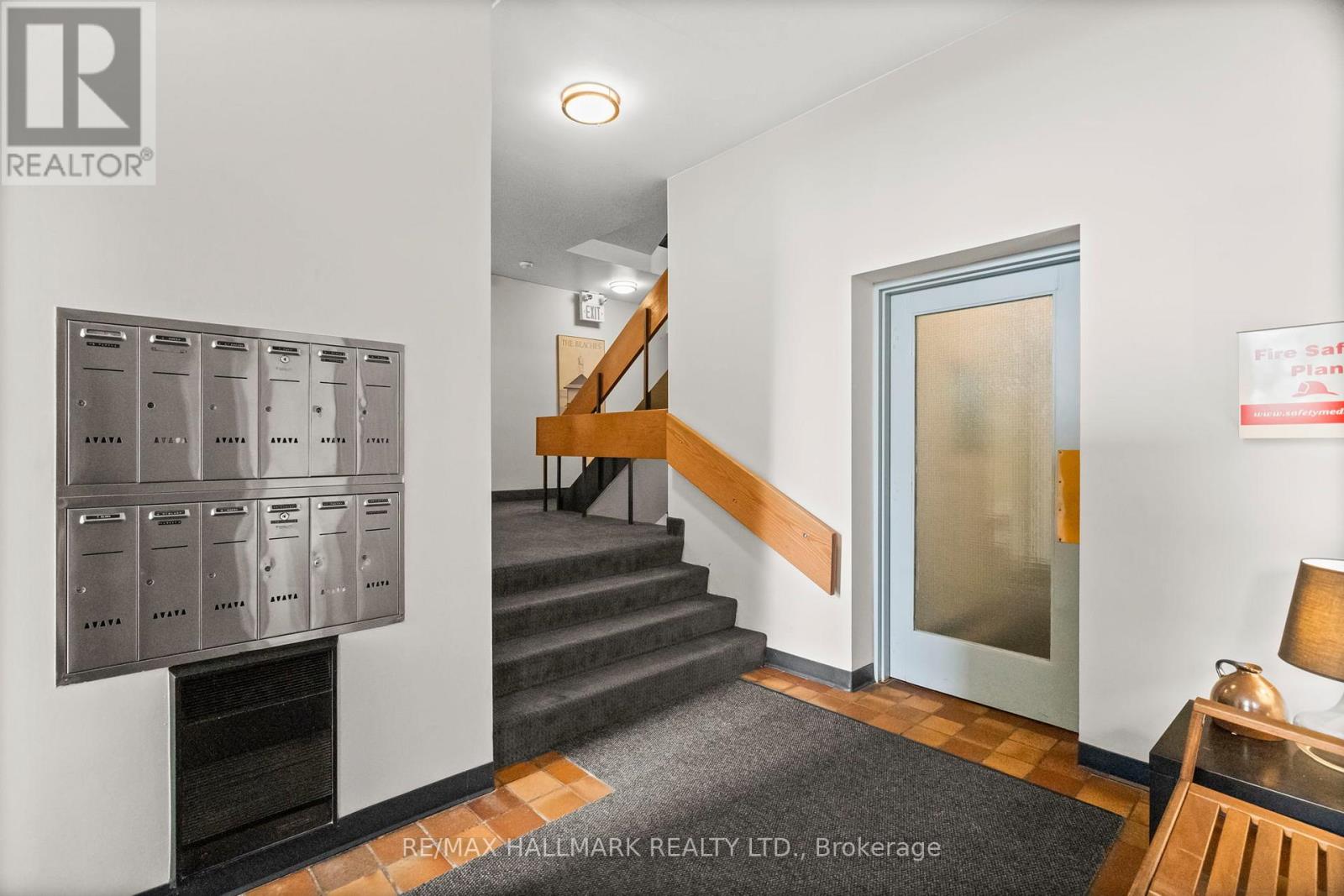 6 - 2 Nursewood Road, Toronto, Ontario  M4E 3R8 - Photo 10 - E12577514