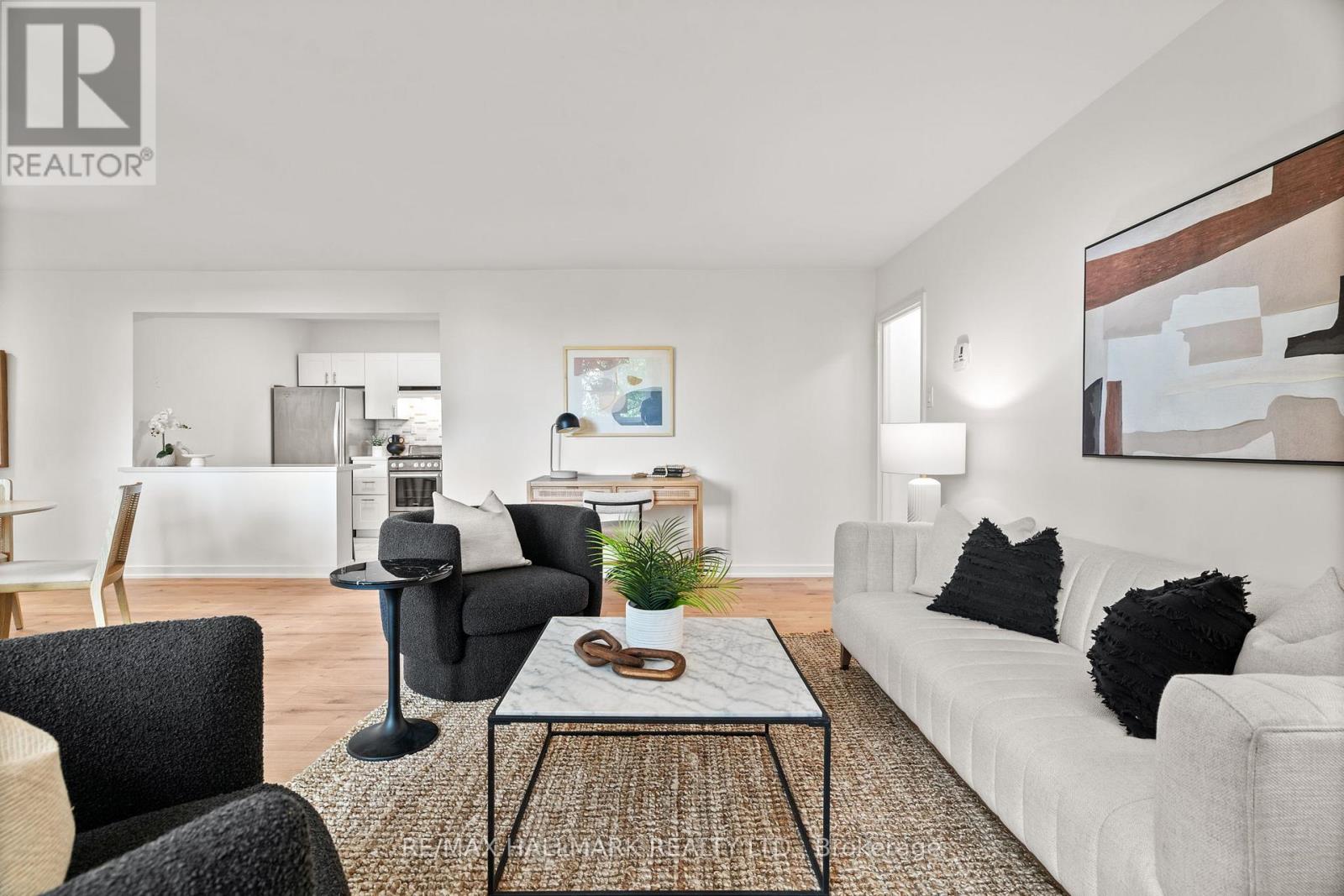 6 - 2 Nursewood Road, Toronto, Ontario  M4E 3R8 - Photo 3 - E12577514