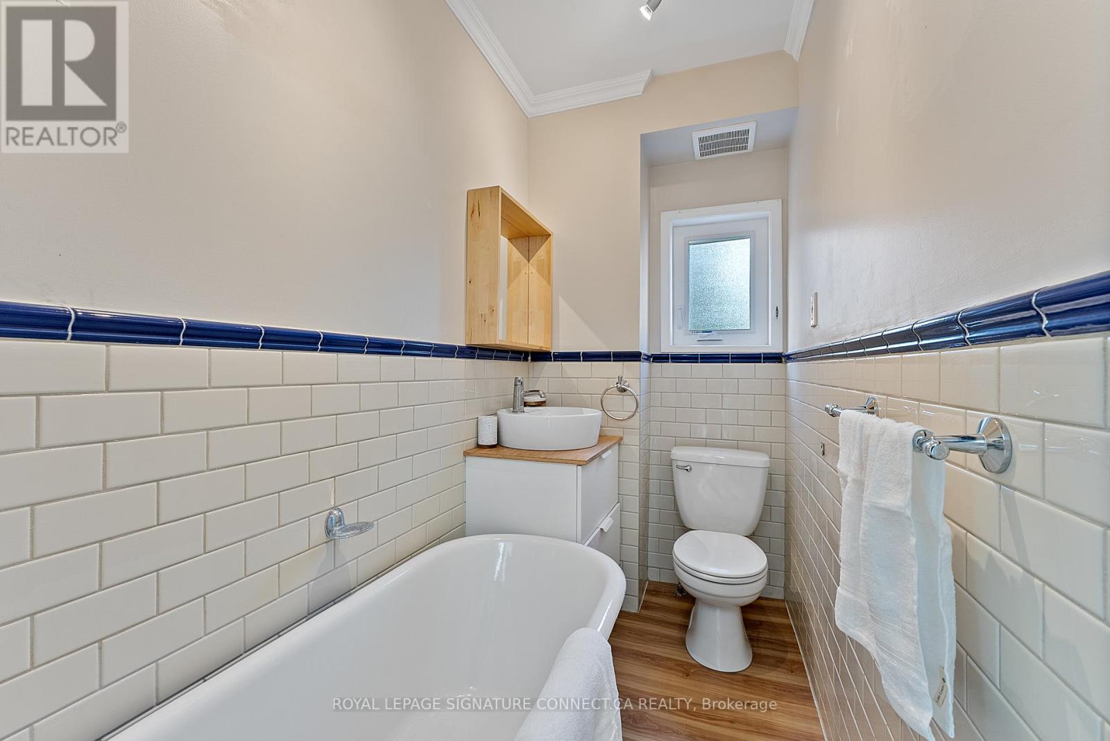 7 Norway Avenue, Toronto, Ontario  M4L 1P7 - Photo 17 - E12577536