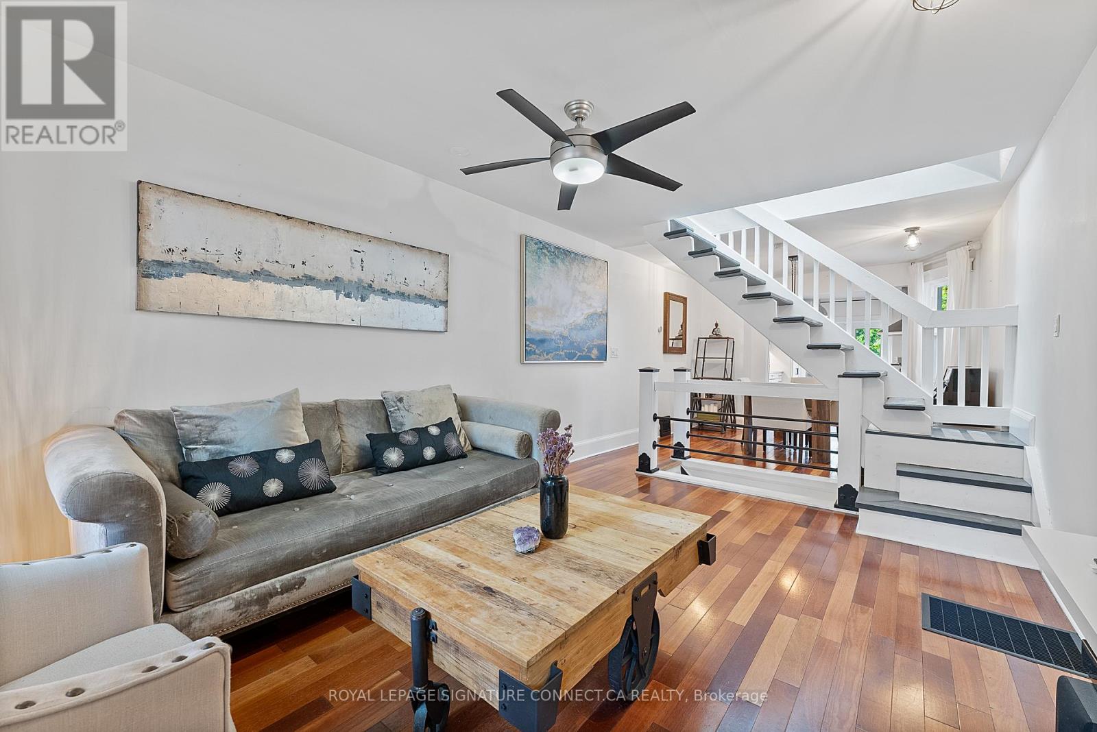 7 Norway Avenue, Toronto, Ontario  M4L 1P7 - Photo 2 - E12577536