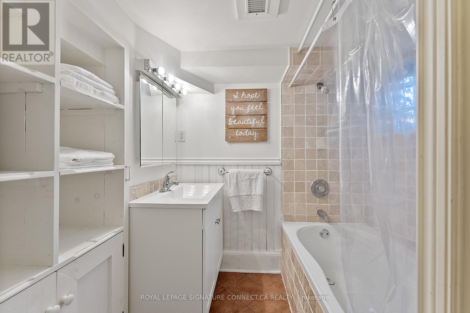 7 Norway Avenue, Toronto, Ontario  M4L 1P7 - Photo 20 - E12577536