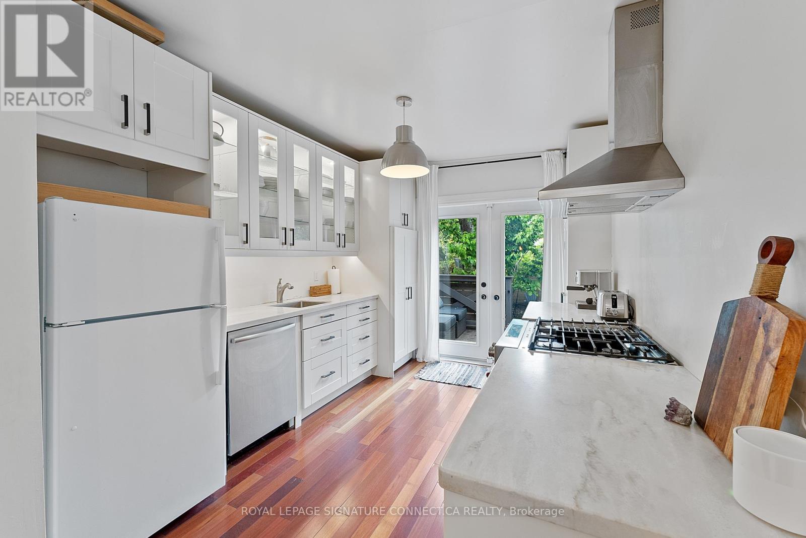 7 Norway Avenue, Toronto, Ontario  M4L 1P7 - Photo 8 - E12577536