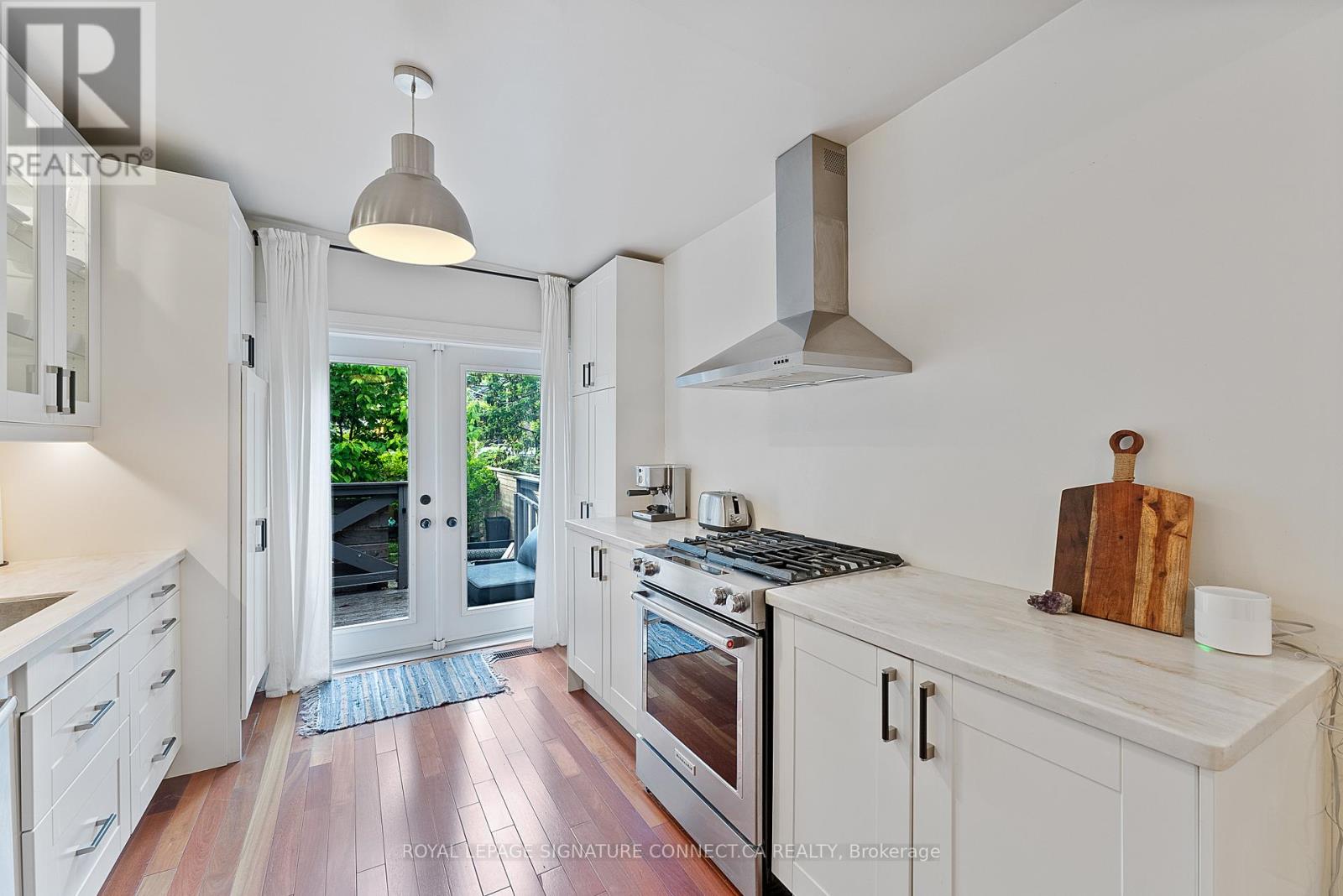 7 Norway Avenue, Toronto, Ontario  M4L 1P7 - Photo 9 - E12577536