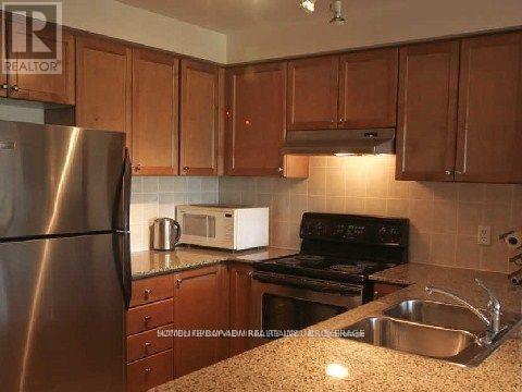 724 - 2 Maison Parc Court, Vaughan, Ontario  L4J 9K4 - Photo 11 - N12577526