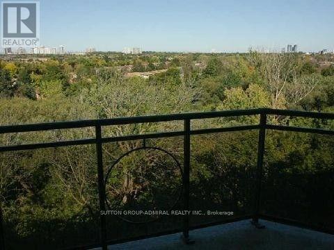 724 - 2 Maison Parc Court, Vaughan, Ontario  L4J 9K4 - Photo 13 - N12577526