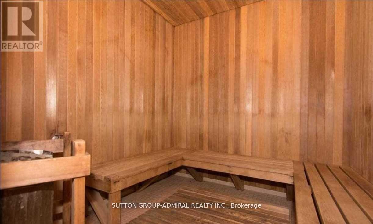 724 - 2 Maison Parc Court, Vaughan, Ontario  L4J 9K4 - Photo 7 - N12577526