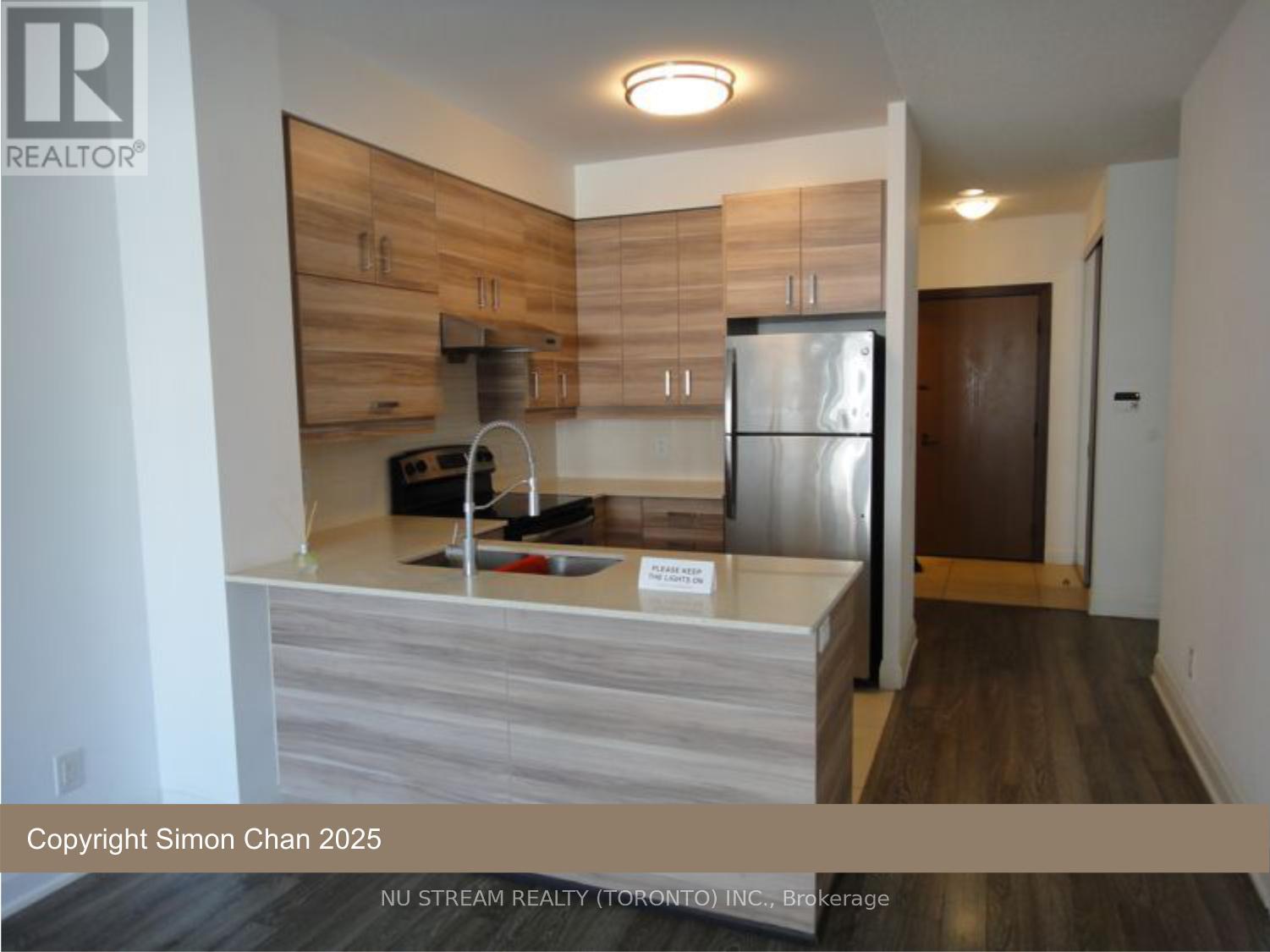 518 - 8228 Birchmount Road, Markham, Ontario  L3R 1A6 - Photo 6 - N12577538