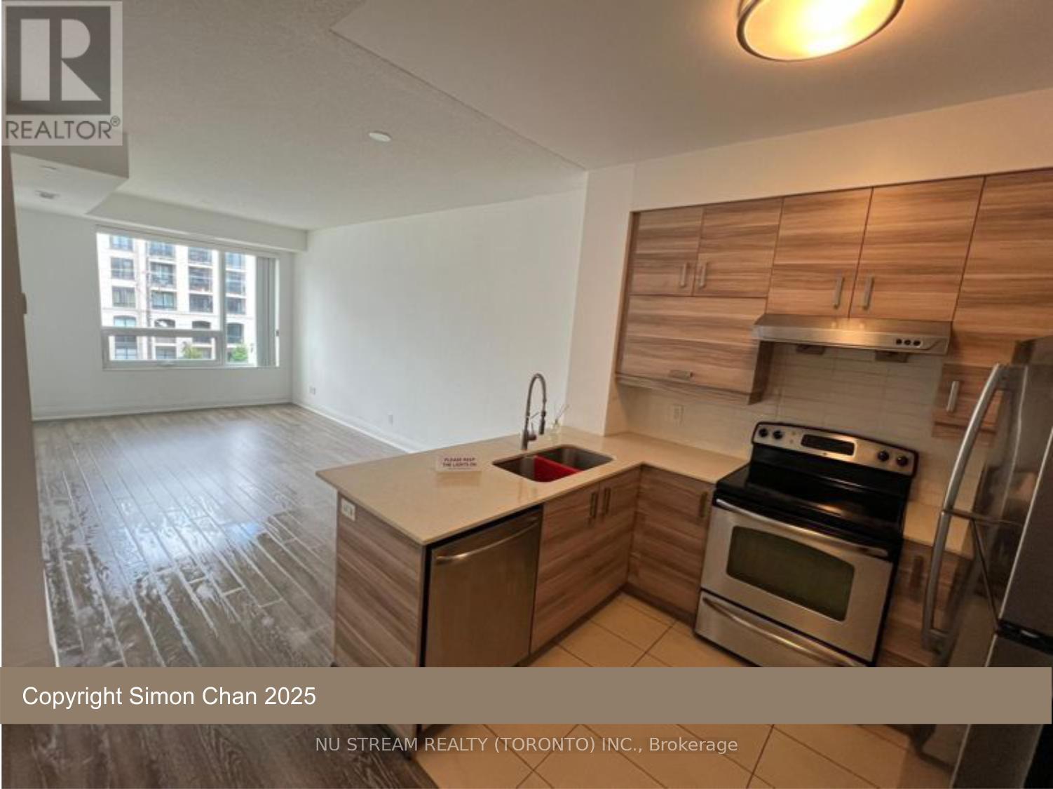 518 - 8228 Birchmount Road, Markham, Ontario  L3R 1A6 - Photo 7 - N12577538