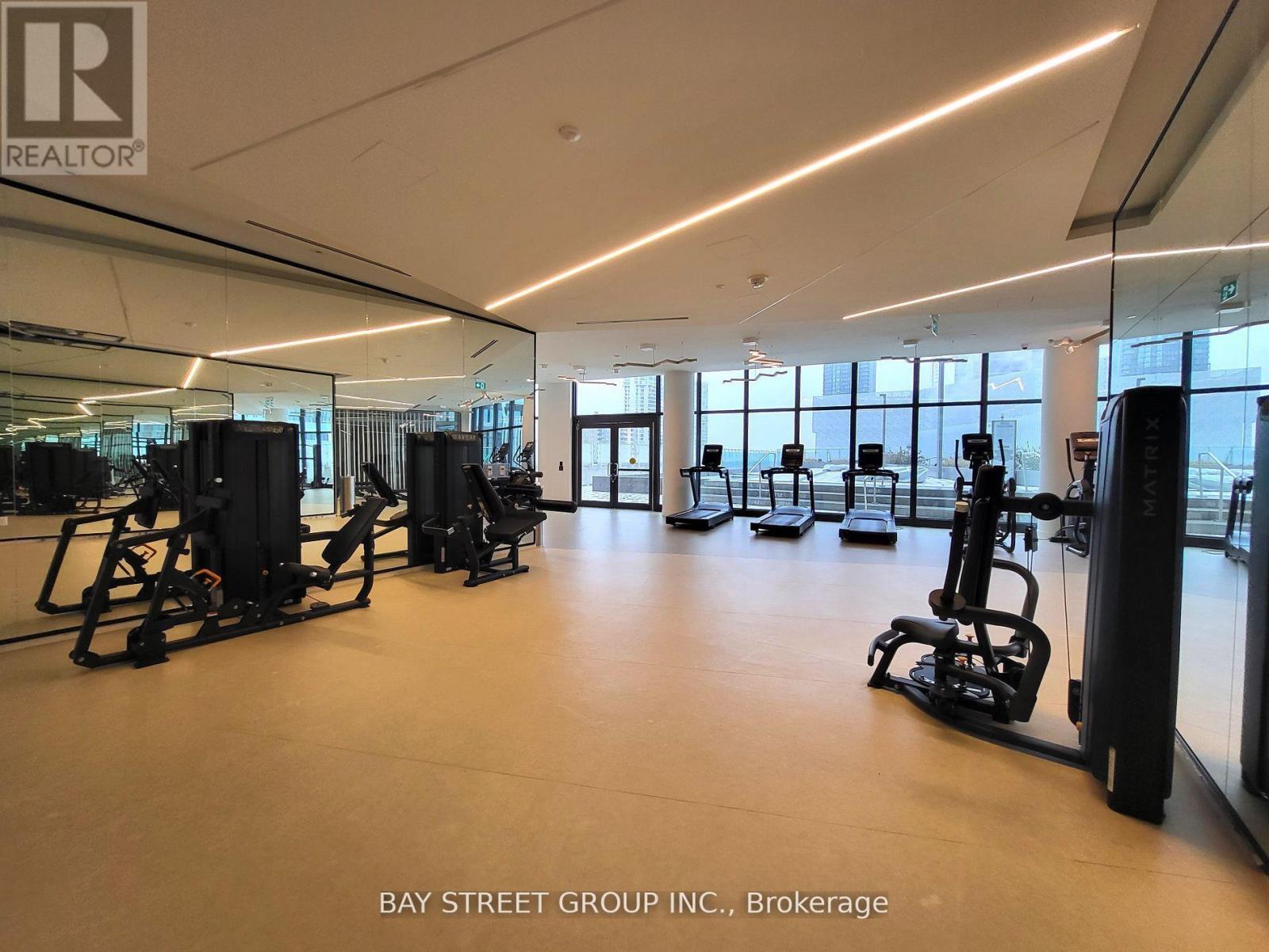 2504 - 3900 Confederation Parkway, Mississauga, Ontario  L5B 0M3 - Photo 29 - W12577486