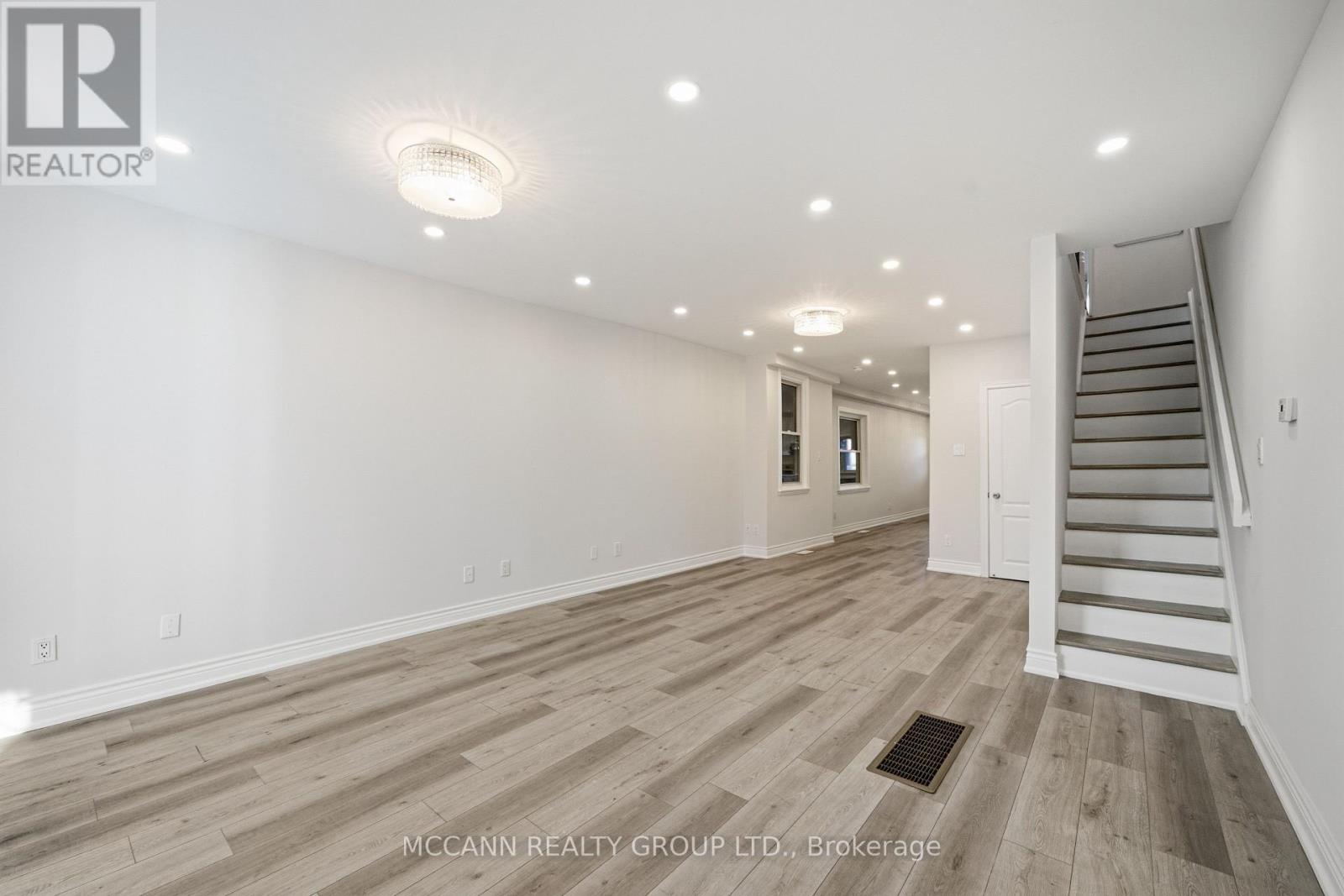 Mn &2nd - 274 Boon Avenue, Toronto, Ontario  M6E 3Z9 - Photo 8 - W12577516