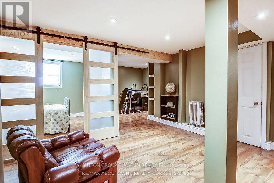 29 - 1055 Shawnmarr Road, Mississauga, Ontario  L5H 3V2 - Photo 18 - W12577520