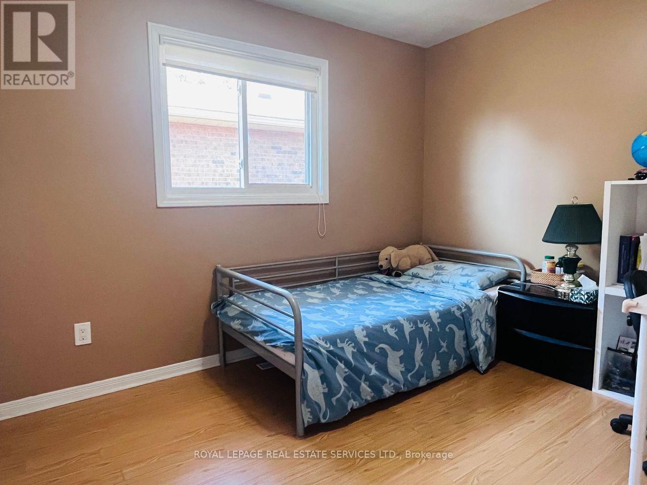 Upper - 162 Chalfield Lane, Mississauga, Ontario  L4Z 1L3 - Photo 13 - W12577532