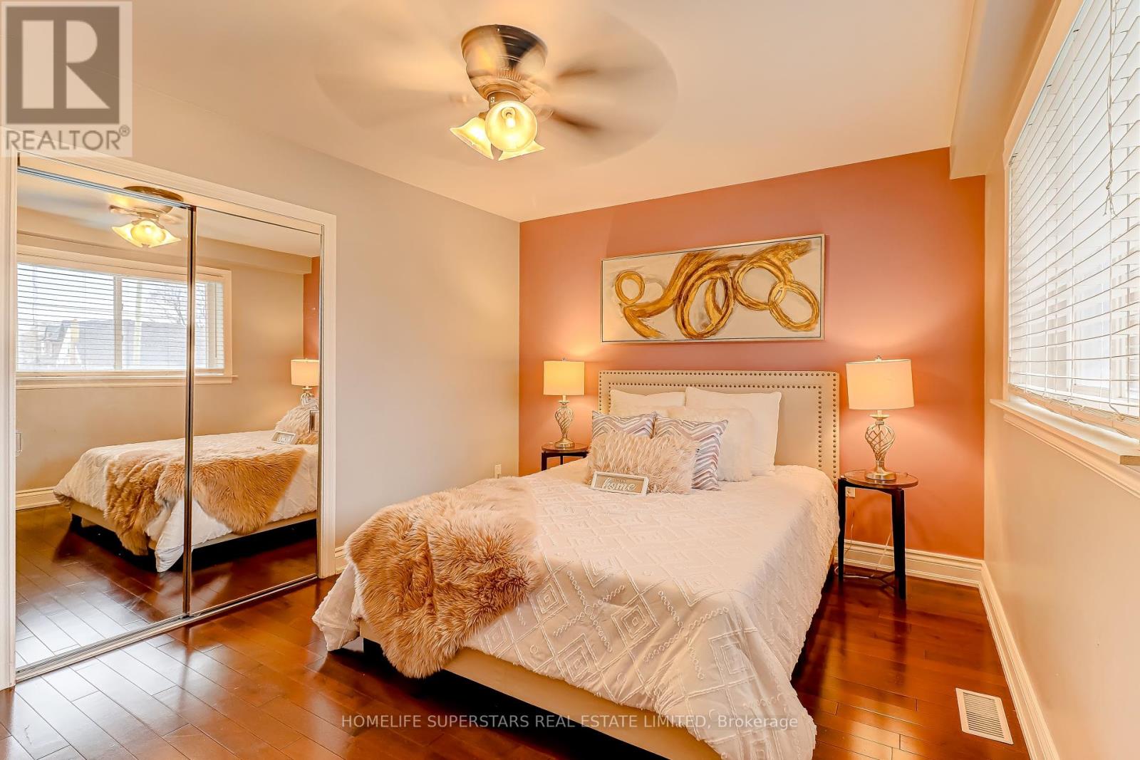 1413 Safeway Crescent, Mississauga, Ontario  L4X 1H8 - Photo 12 - W12577544