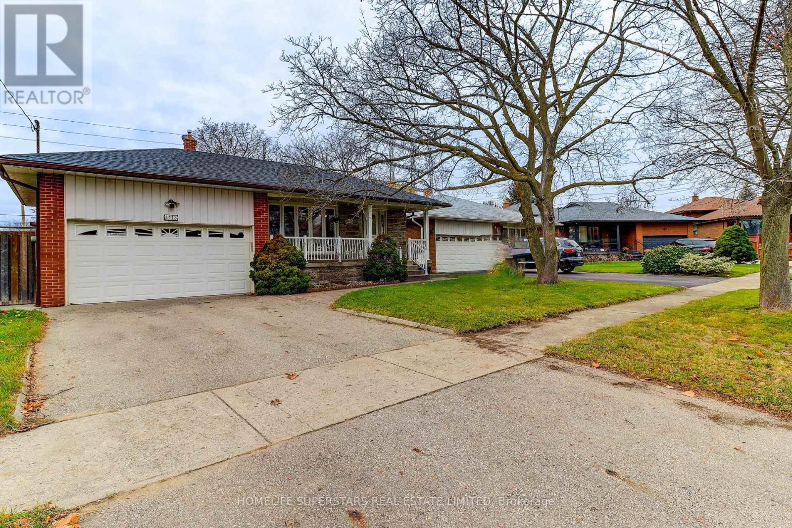 1413 Safeway Crescent, Mississauga, Ontario  L4X 1H8 - Photo 3 - W12577544