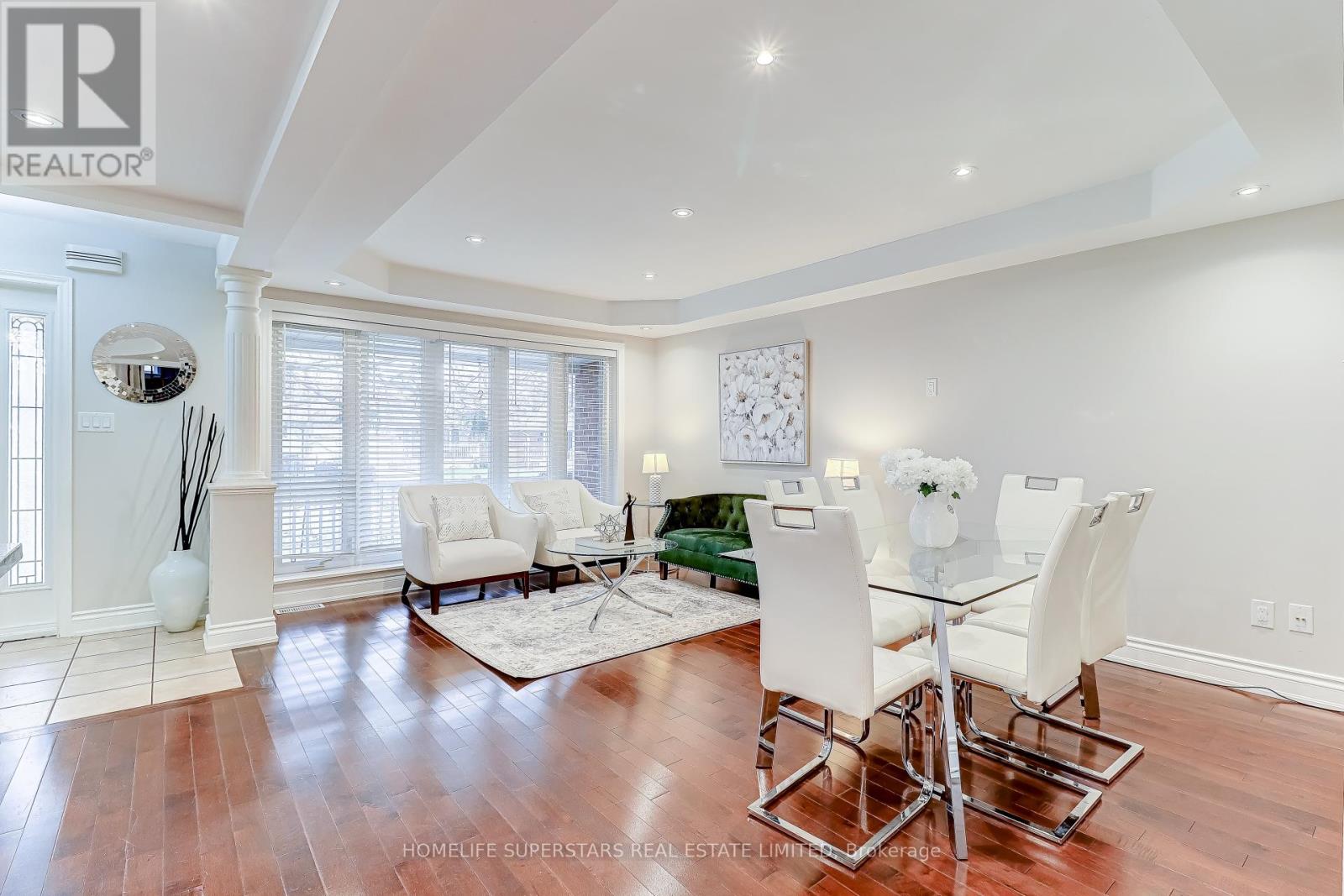 1413 Safeway Crescent, Mississauga, Ontario  L4X 1H8 - Photo 8 - W12577544