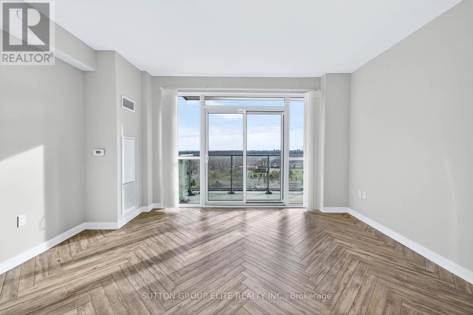 1707 - 4699 Glen Erin Drive, Mississauga, Ontario  L5M 2E5 - Photo 2 - W12577558