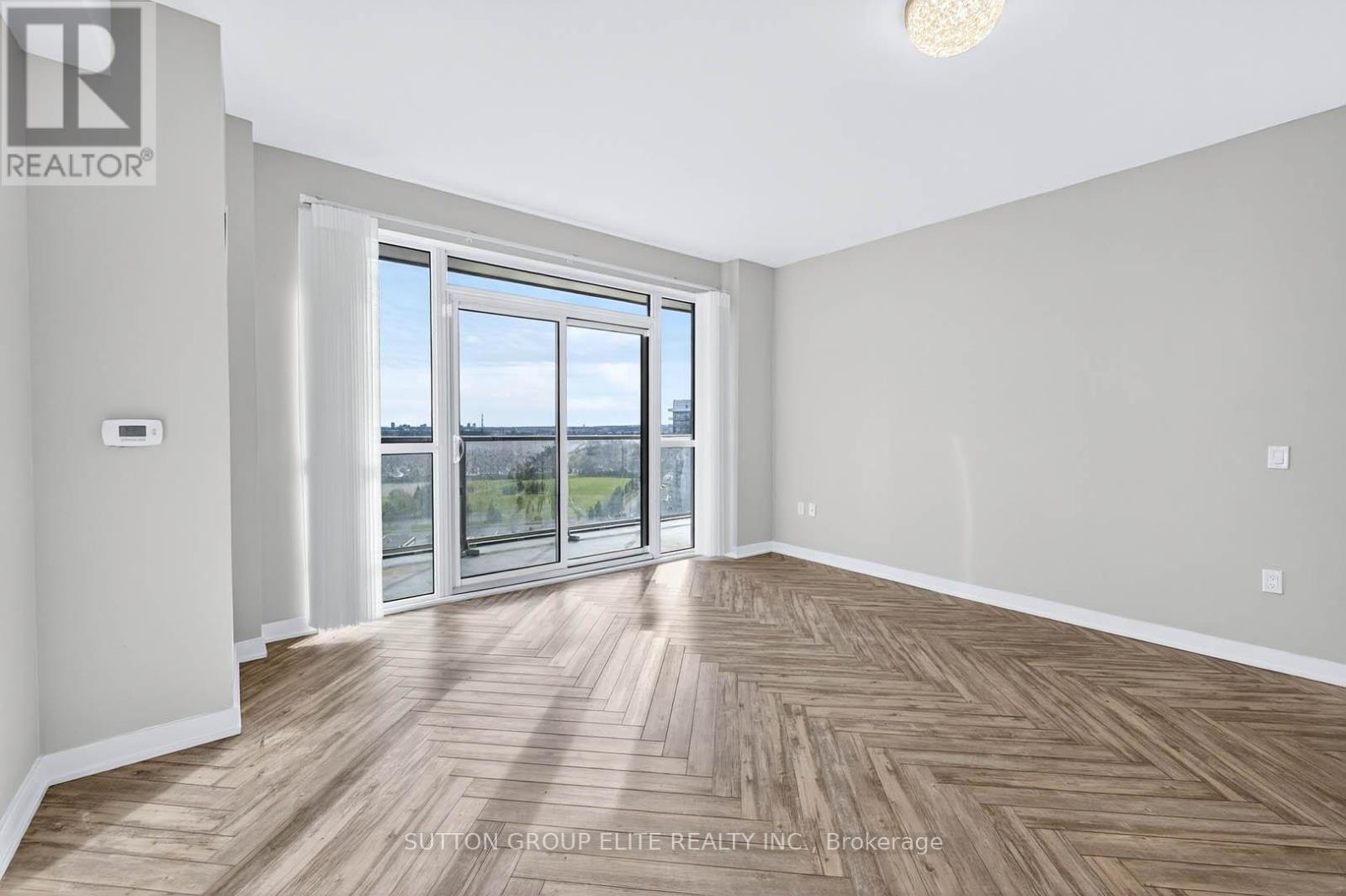 1707 - 4699 Glen Erin Drive, Mississauga, Ontario  L5M 2E5 - Photo 4 - W12577558