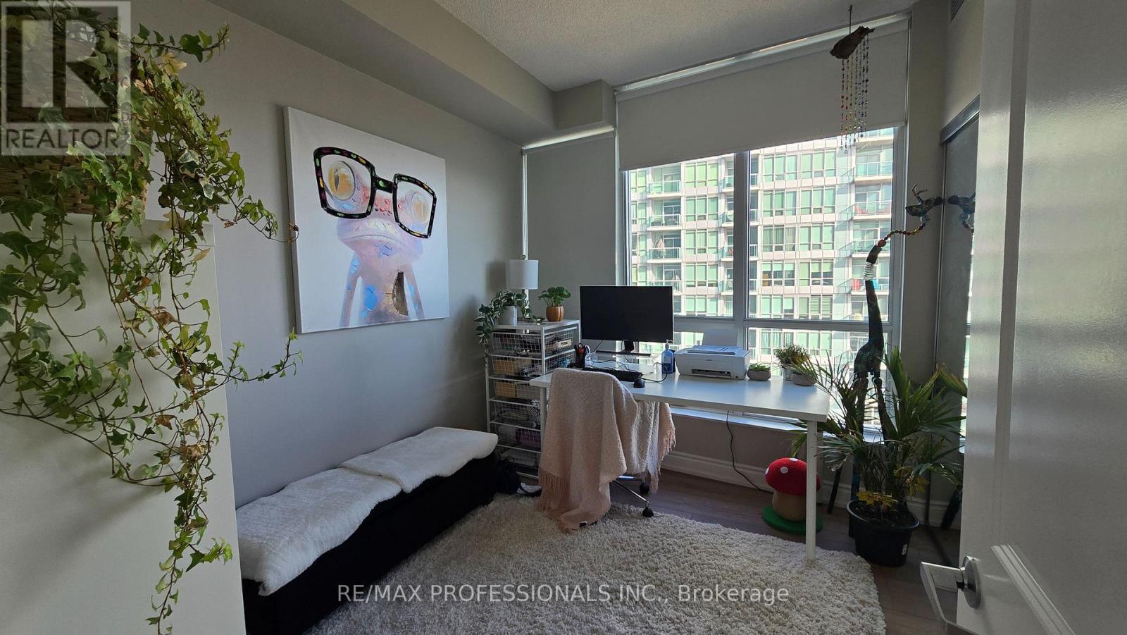 1107 - 1910 Lake Shore Boulevard W, Toronto, Ontario  M6S 1A2 - Photo 25 - W12577562