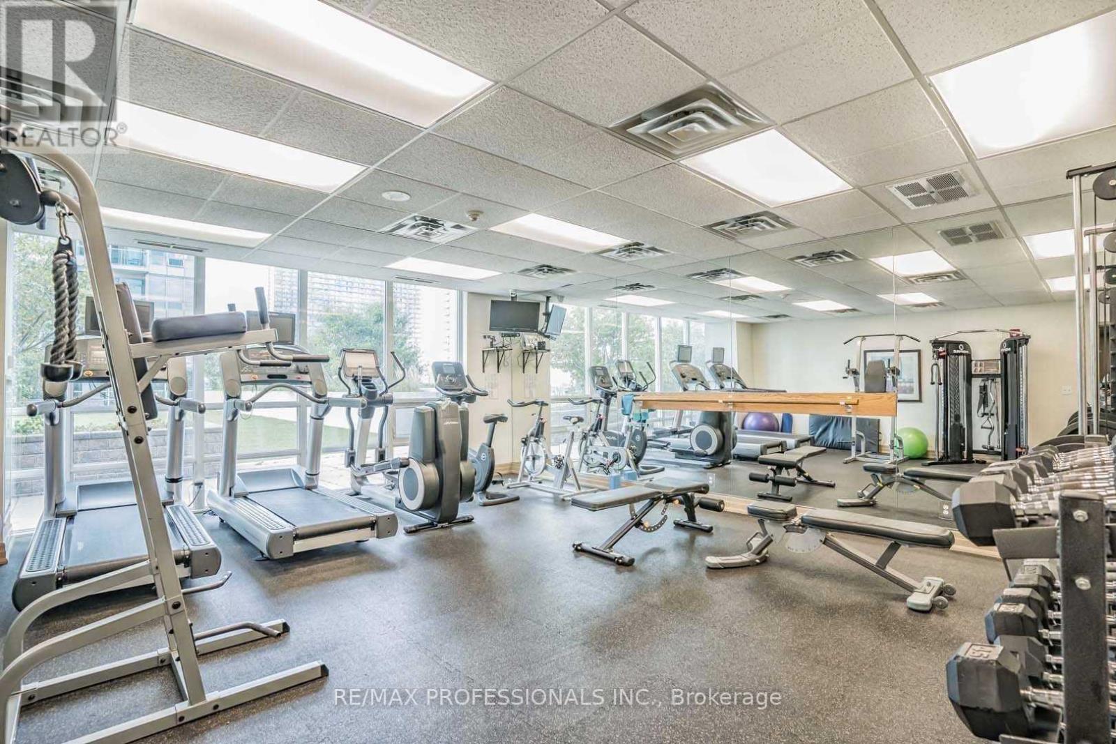 1107 - 1910 Lake Shore Boulevard W, Toronto, Ontario  M6S 1A2 - Photo 28 - W12577562