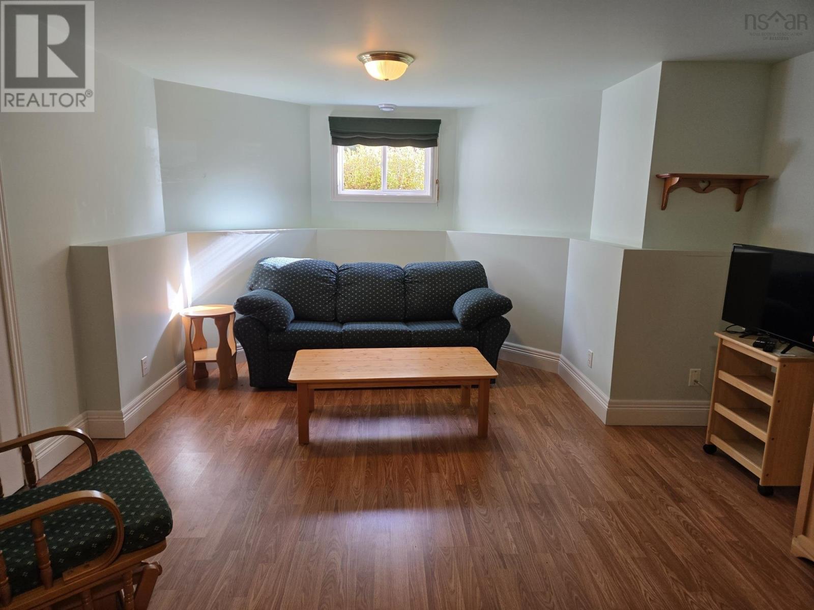 40 Silverwood Dr., Valley, Nova Scotia  B2N 6Y6 - Photo 10 - 202524006