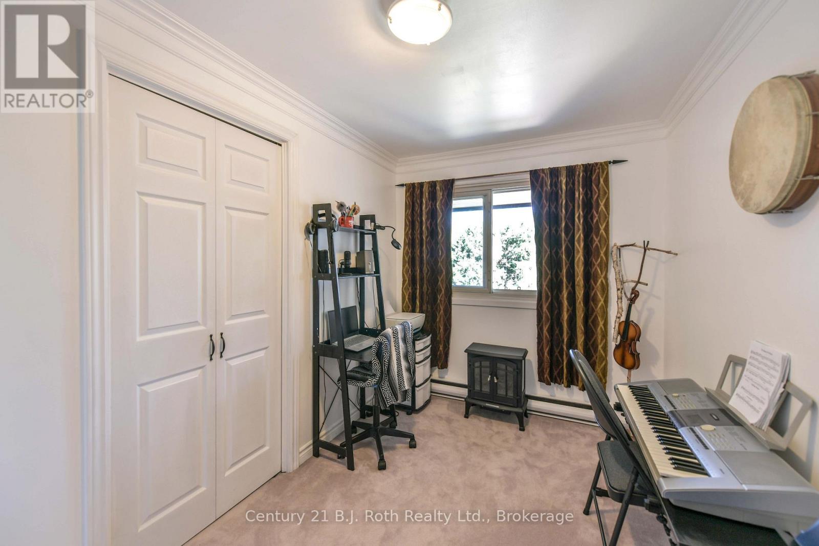 21 - 40 Victoria Crescent, Orillia, Ontario  L3V 6N6 - Photo 31 - S12577594