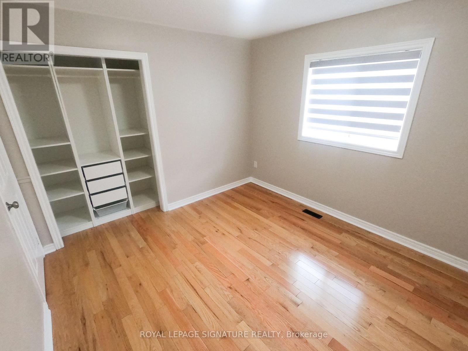 47 Lake Crescent, Barrie, Ontario  L4N 6A7 - Photo 11 - S12408634