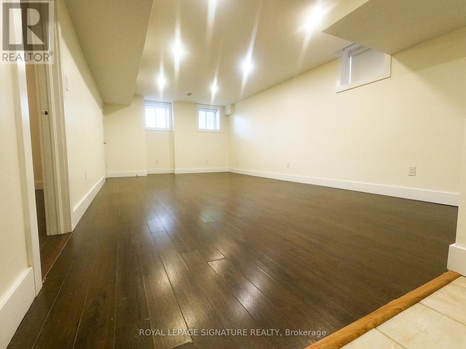 47 Lake Crescent, Barrie, Ontario  L4N 6A7 - Photo 15 - S12408634