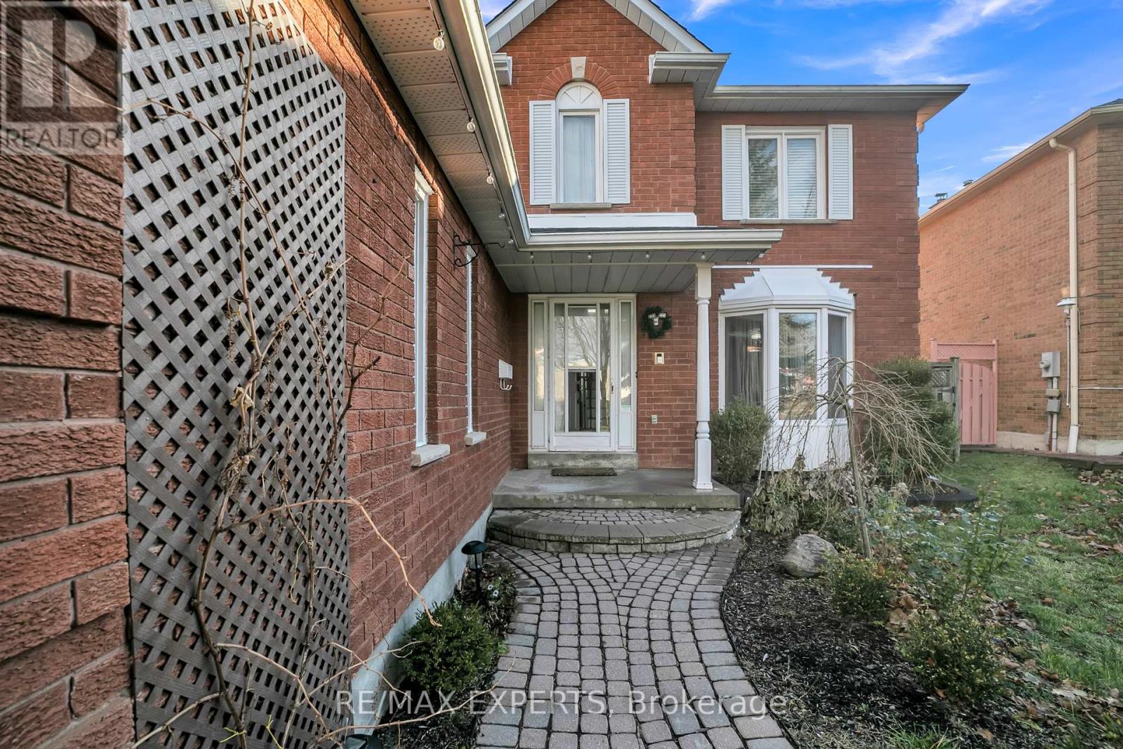 Main - 36 Savage Road, Newmarket, Ontario  L3X 1P7 - Photo 3 - N12577586