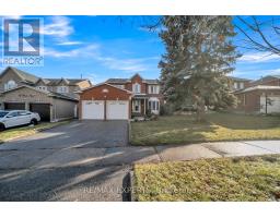MAIN - 36 SAVAGE ROAD, Newmarket, Ontario