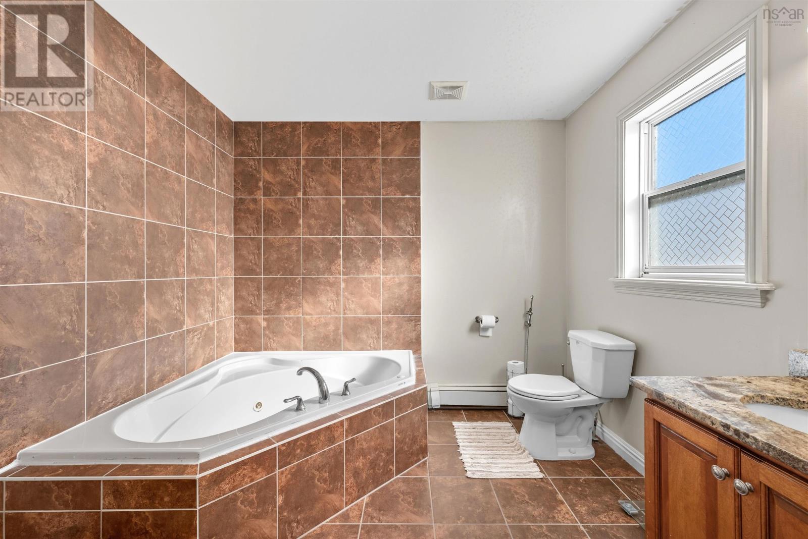 7 Fathom Court, Halifax, Nova Scotia  B3M 0A7 - Photo 31 - 202527213