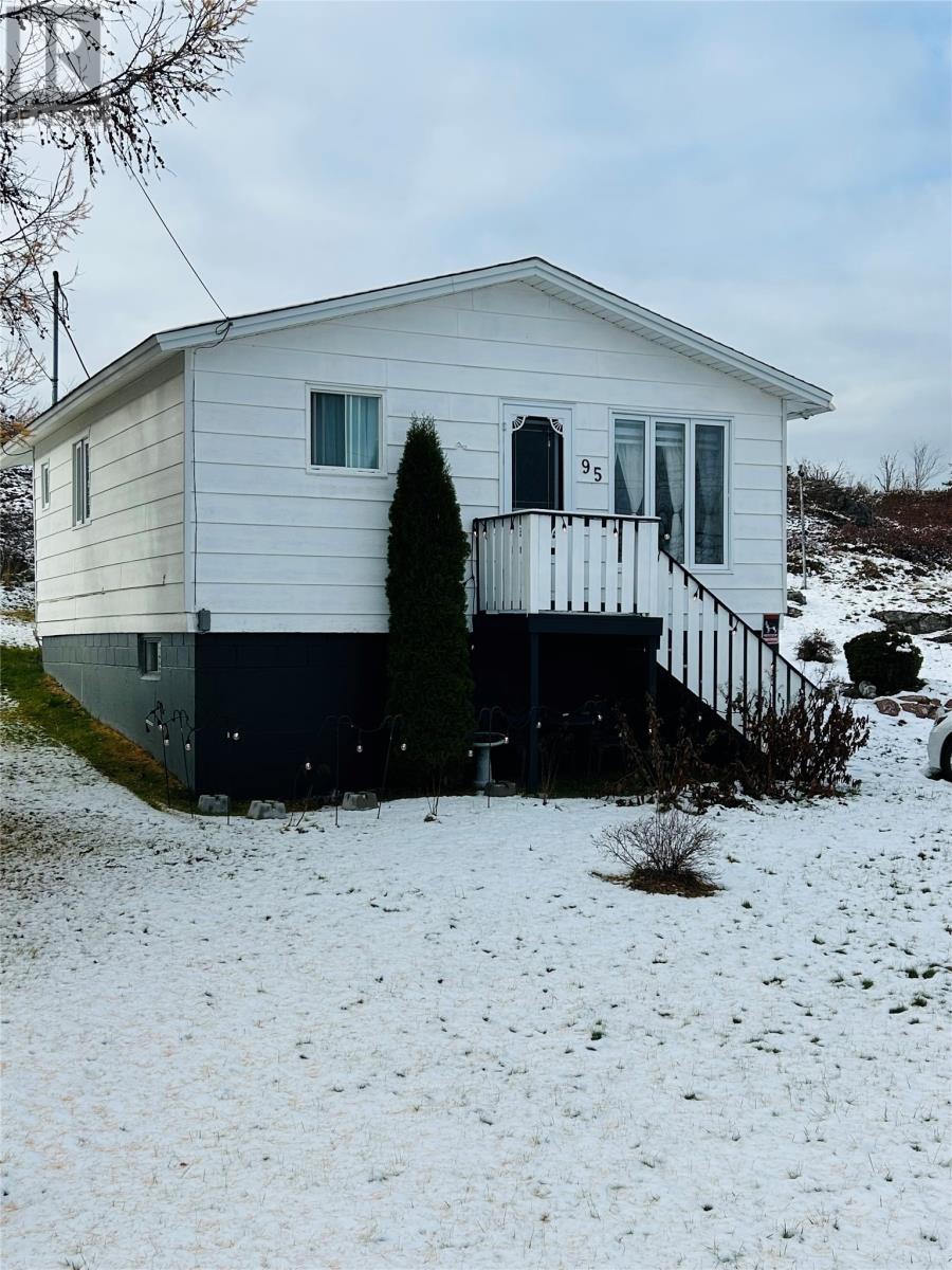 95 Commonwealth Drive, Botwood, Newfoundland & Labrador