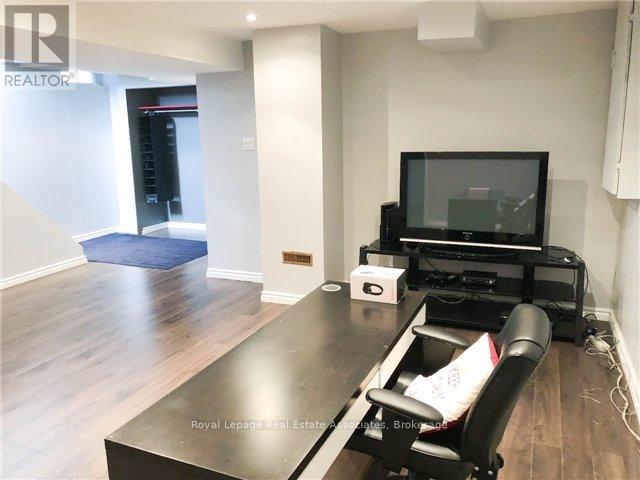 Bsmt - 522 Turnbridge Road, Mississauga, Ontario  L5B 3L6 - Photo 4 - W12577572