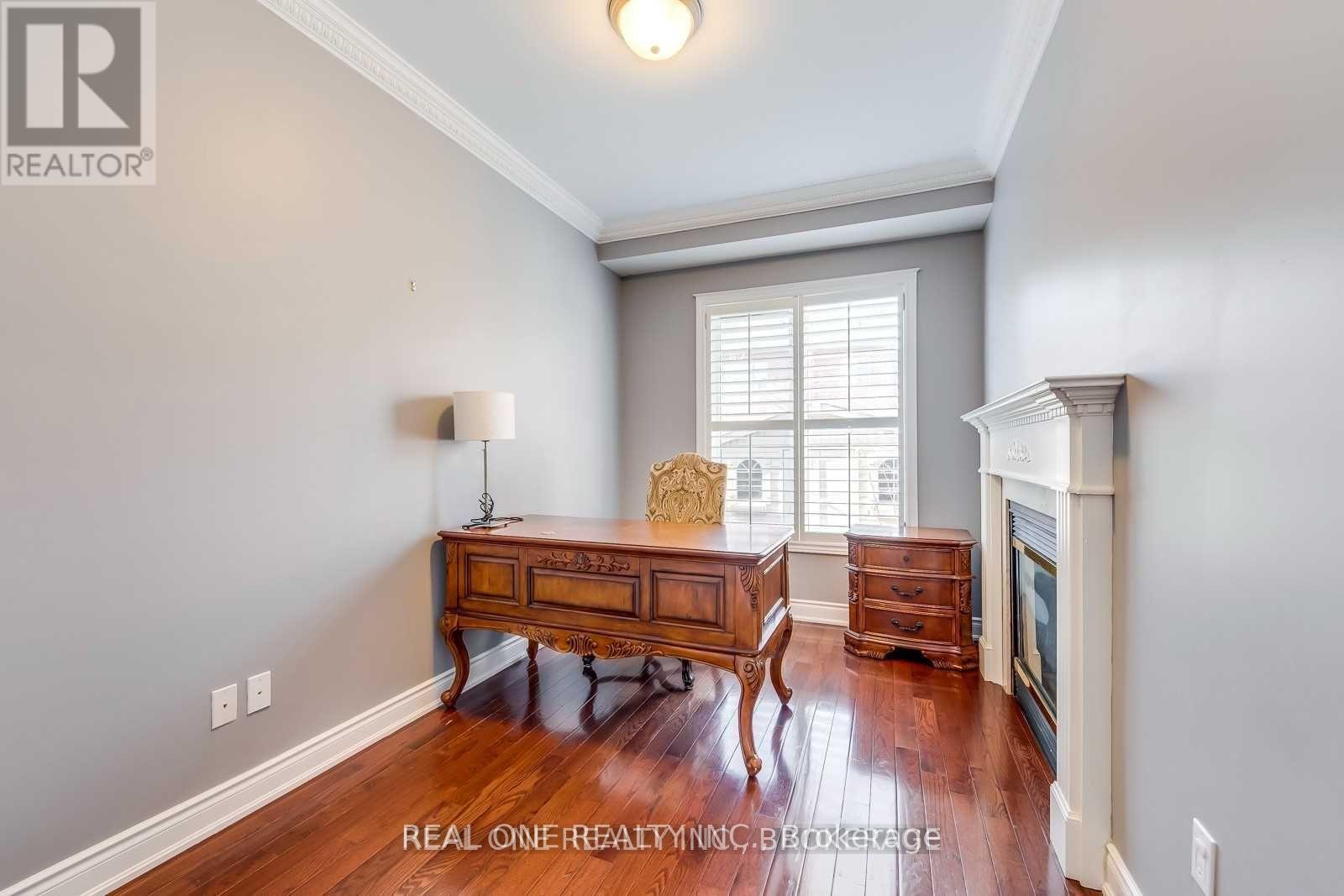 96 Spring Azure Crescent, Oakville, Ontario  L6L 6V8 - Photo 18 - W12577598