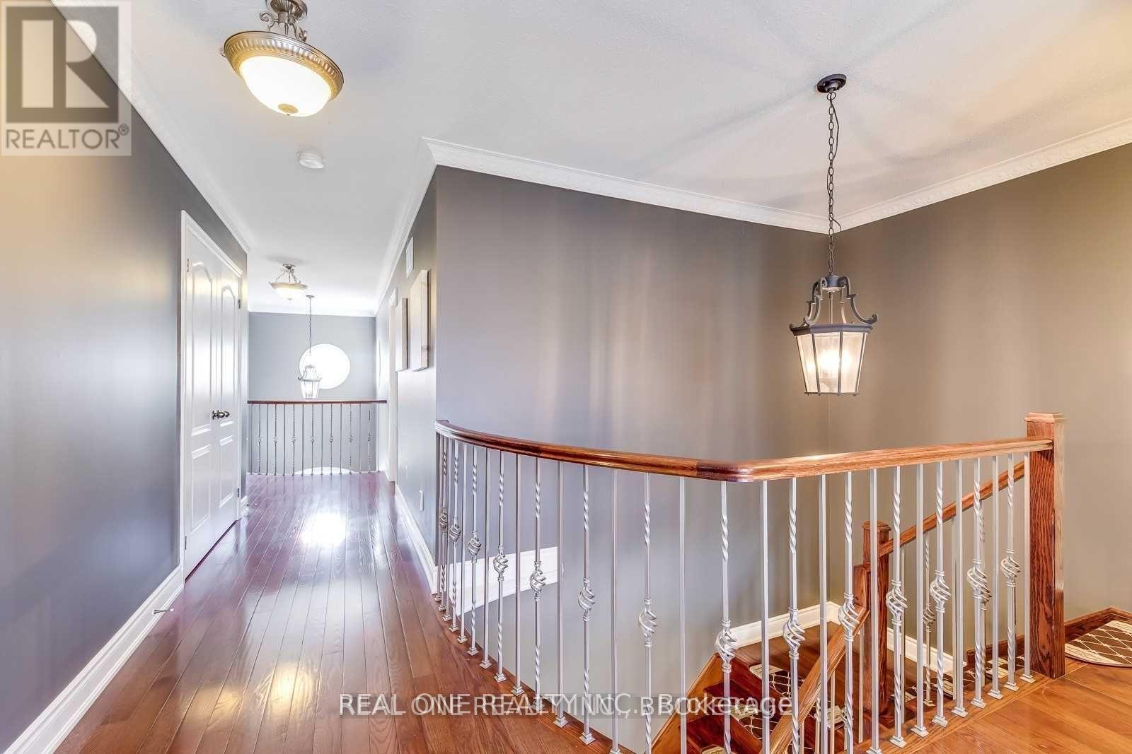 96 Spring Azure Crescent, Oakville, Ontario  L6L 6V8 - Photo 21 - W12577598